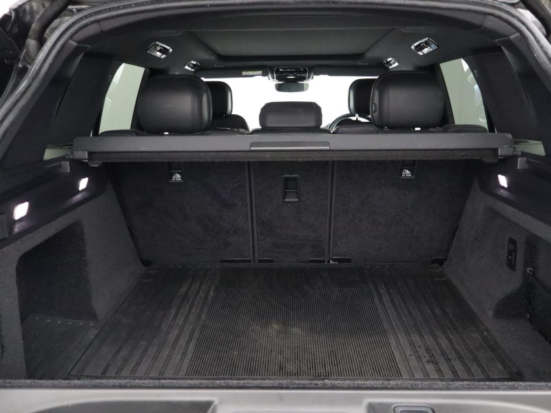 2022 (22) LAND ROVER RANGE ROVER 3.0 D300 SE 4dr Auto 5240310