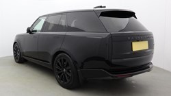 2022 (22) LAND ROVER RANGE ROVER 3.0 D300 SE 4dr Auto 5240303