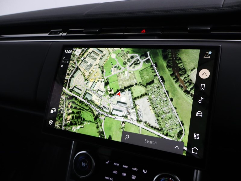 2022 (22) LAND ROVER RANGE ROVER 3.0 D300 SE 4dr Auto 5240343