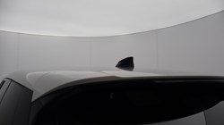 2023 (23) LAND ROVER RANGE ROVER EVOQUE 1.5 P300e R-Dynamic SE 5dr Auto 5240083