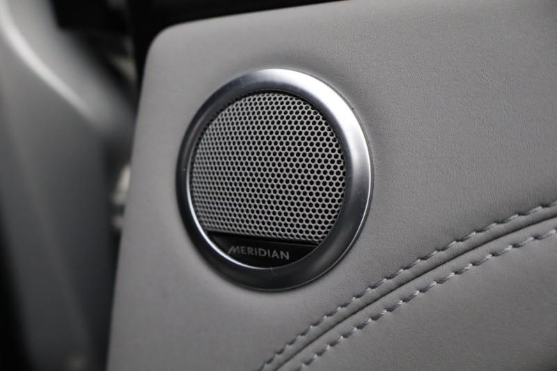 2023 (23) LAND ROVER RANGE ROVER EVOQUE 1.5 P300e R-Dynamic SE 5dr Auto 5240094