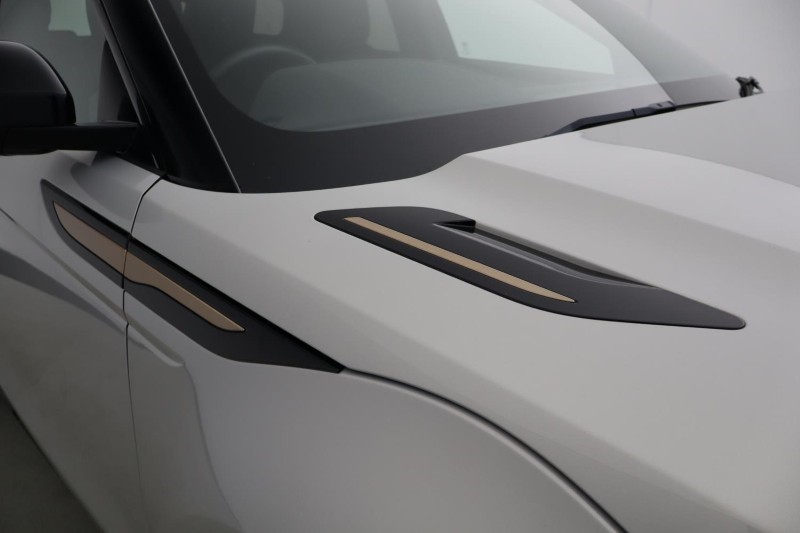 2023 (23) LAND ROVER RANGE ROVER EVOQUE 1.5 P300e R-Dynamic SE 5dr Auto 5240098