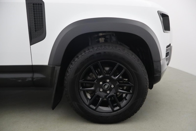 2023 (23) LAND ROVER DEFENDER 3.0 D250 X-Dynamic HSE 110 5dr Auto 5276624