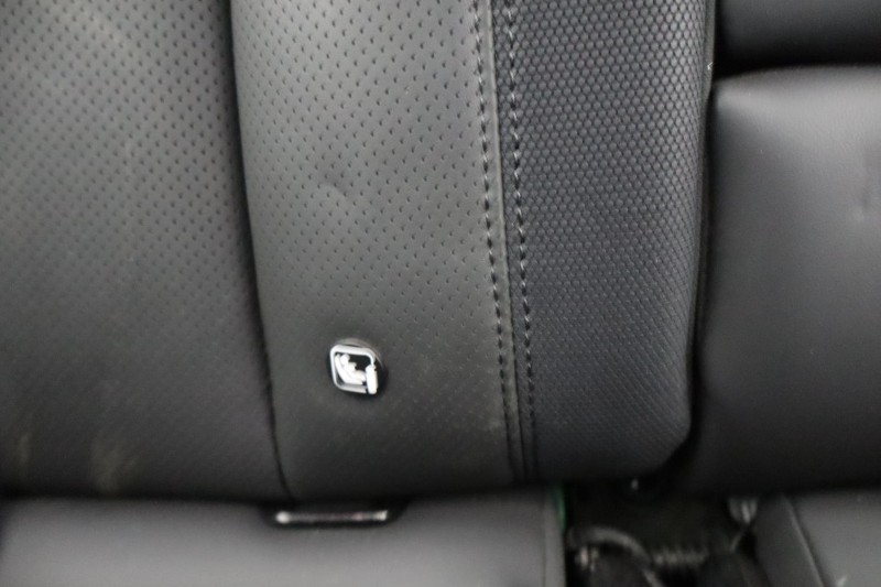 2023 (23) LAND ROVER DEFENDER 3.0 D250 X-Dynamic HSE 110 5dr Auto 5276632