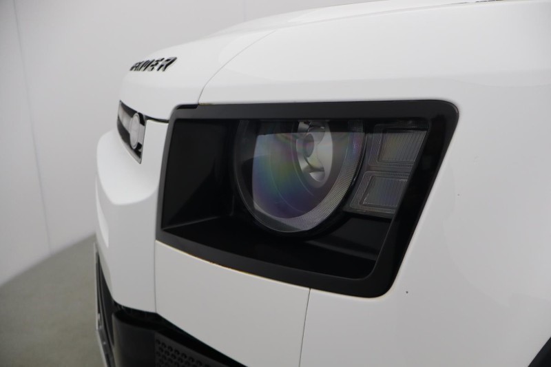 2023 (23) LAND ROVER DEFENDER 3.0 D250 X-Dynamic HSE 110 5dr Auto 5276630