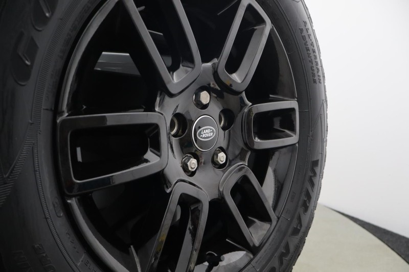 2023 (23) LAND ROVER DEFENDER 3.0 D250 X-Dynamic HSE 110 5dr Auto 5276604