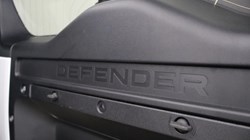 2023 (23) LAND ROVER DEFENDER 3.0 D250 X-Dynamic HSE 110 5dr Auto 5276607