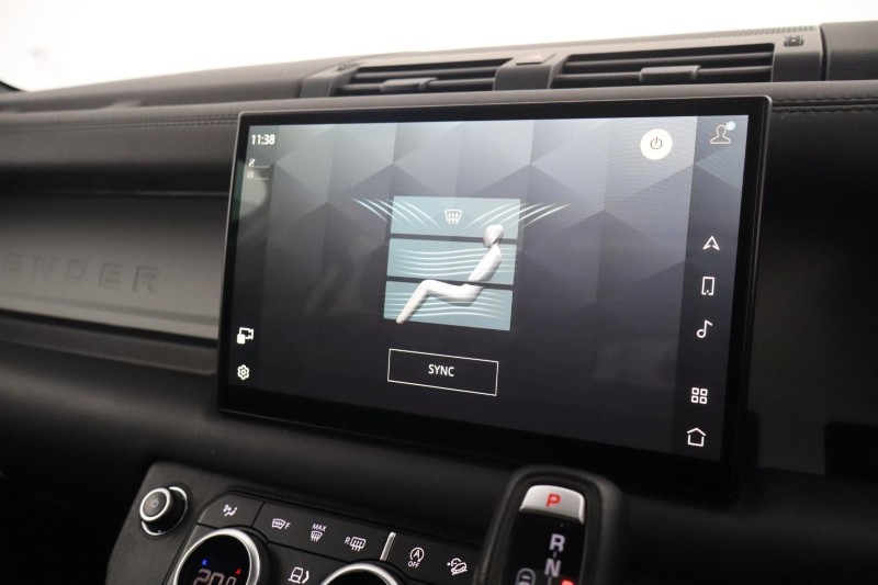 2023 (23) LAND ROVER DEFENDER 3.0 D250 X-Dynamic HSE 110 5dr Auto 5276654