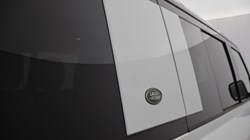 2023 (23) LAND ROVER DEFENDER 3.0 D250 X-Dynamic HSE 110 5dr Auto 5276616