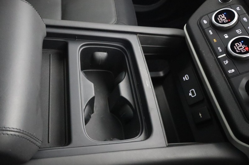 2023 (23) LAND ROVER DEFENDER 3.0 D250 X-Dynamic HSE 110 5dr Auto 5276662