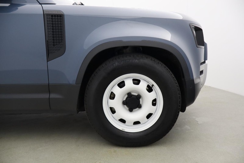 2021 (21) LAND ROVER DEFENDER 3.0 D200 110 5dr Auto 5232082