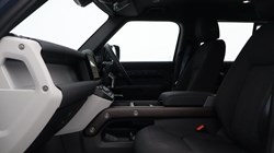 2021 (21) LAND ROVER DEFENDER 3.0 D200 110 5dr Auto 5232076