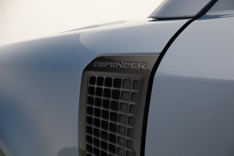 2021 (21) LAND ROVER DEFENDER 3.0 D200 110 5dr Auto 5232088