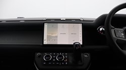 2021 (21) LAND ROVER DEFENDER 3.0 D200 110 5dr Auto 5232093