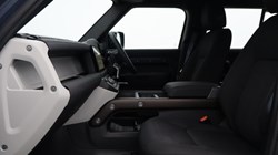 2021 (21) LAND ROVER DEFENDER 3.0 D200 110 5dr Auto 5232074