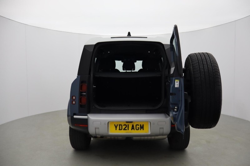 2021 (21) LAND ROVER DEFENDER 3.0 D200 110 5dr Auto 5232068
