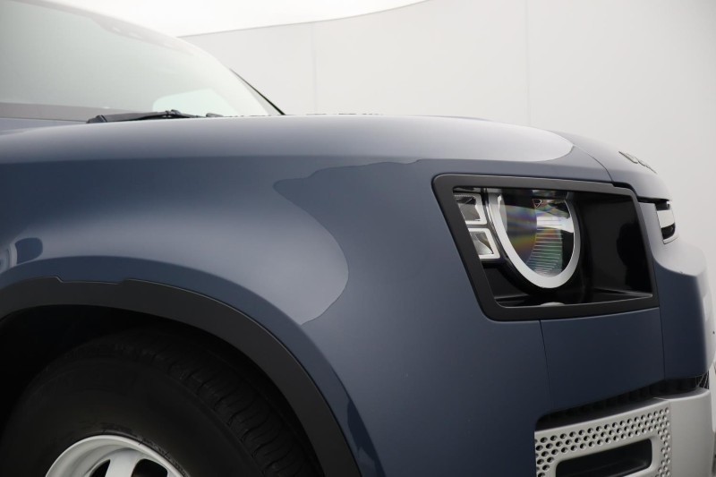 2021 (21) LAND ROVER DEFENDER 3.0 D200 110 5dr Auto 5232086