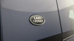 2021 (21) LAND ROVER DEFENDER 3.0 D200 110 5dr Auto 5232077