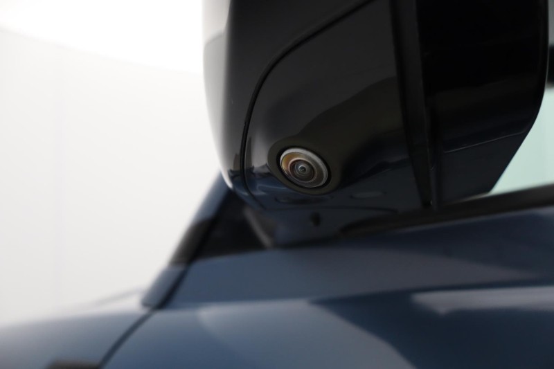 2021 (21) LAND ROVER DEFENDER 3.0 D200 110 5dr Auto 5232089