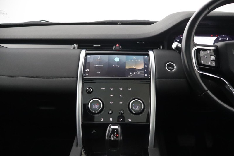 2020 (70) LAND ROVER DISCOVERY SPORT 2.0 D200 SE 5dr Auto 5260954