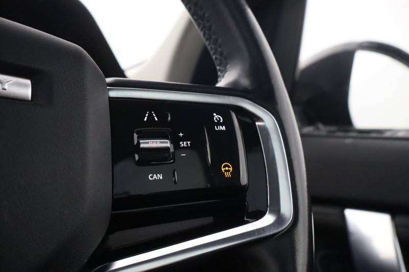 2020 (70) LAND ROVER DISCOVERY SPORT 2.0 D200 SE 5dr Auto 5260958