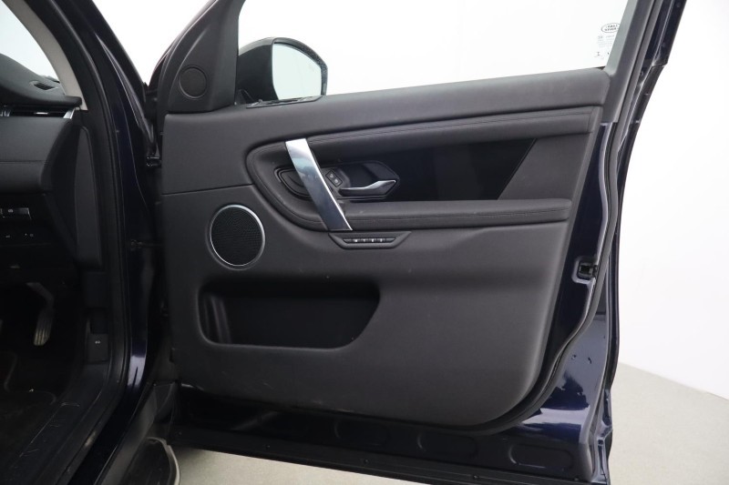 2020 (70) LAND ROVER DISCOVERY SPORT 2.0 D200 SE 5dr Auto 5260947