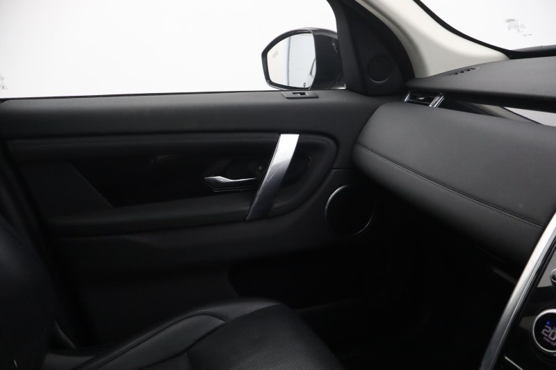 2020 (70) LAND ROVER DISCOVERY SPORT 2.0 D200 SE 5dr Auto 5260973