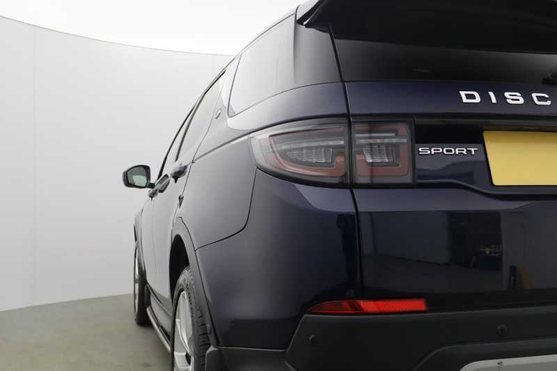 2020 (70) LAND ROVER DISCOVERY SPORT 2.0 D200 SE 5dr Auto 5260927