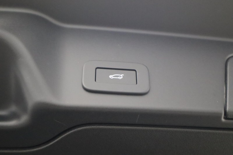 2026 (75) LAND ROVER RANGE ROVER EVOQUE 2.0 D200 Dynamic SE 5dr Auto 5259547