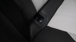 2026 (75) LAND ROVER RANGE ROVER EVOQUE 2.0 D200 Dynamic SE 5dr Auto 5259556