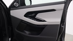 2026 (75) LAND ROVER RANGE ROVER EVOQUE 2.0 D200 Dynamic SE 5dr Auto 5259557