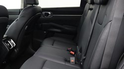 2024 (74) KIA SORENTO 1.6 T-GDi HEV 3 5dr Auto 4117477