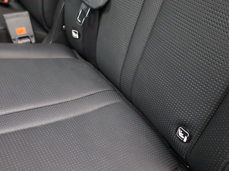 2024 (74) KIA SORENTO 1.6 T-GDi HEV 3 5dr Auto 4117480