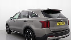 2024 (74) KIA SORENTO 1.6 T-GDi HEV 3 5dr Auto 4117474