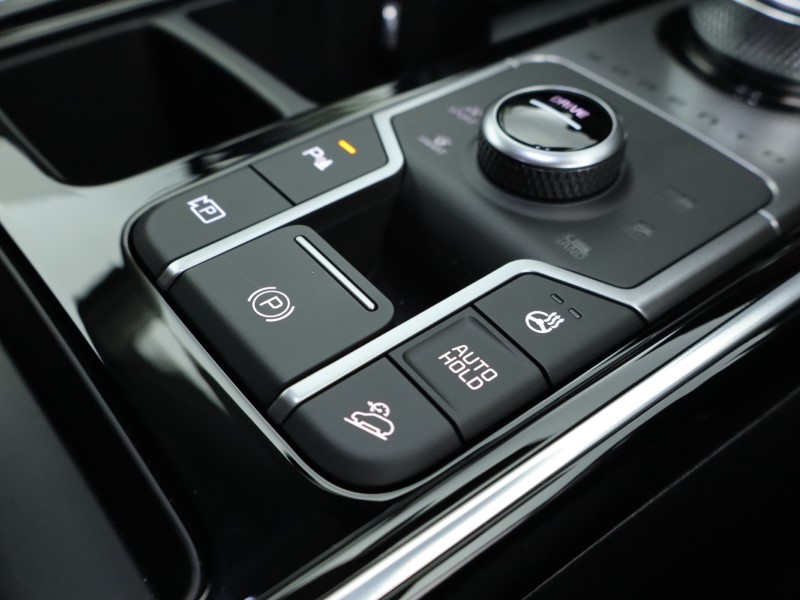 2024 (74) KIA SORENTO 1.6 T-GDi HEV 3 5dr Auto 4117502