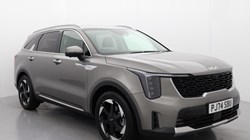2024 (74) KIA SORENTO 1.6 T-GDi HEV 3 5dr Auto 4117470
