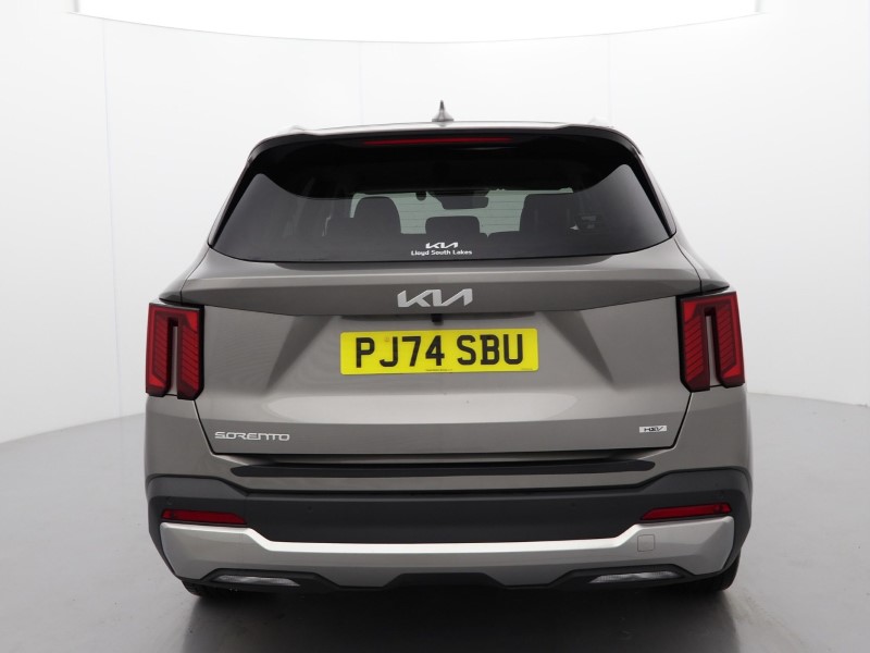 2024 (74) KIA SORENTO 1.6 T-GDi HEV 3 5dr Auto 4117471