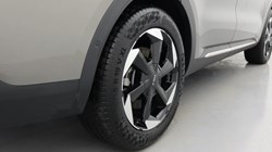 2024 (74) KIA SORENTO 1.6 T-GDi HEV 3 5dr Auto 4117504