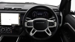 2026 (26) LAND ROVER DEFENDER 3.0 D250 X-Dynamic SE 110 5dr Auto 5814176