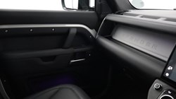 2026 (26) LAND ROVER DEFENDER 3.0 D250 X-Dynamic SE 110 5dr Auto 5814195