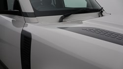 2026 (26) LAND ROVER DEFENDER 3.0 D250 X-Dynamic SE 110 5dr Auto 5814163