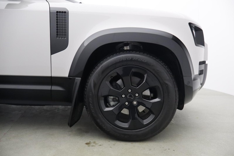 2026 (26) LAND ROVER DEFENDER 3.0 D250 X-Dynamic SE 110 5dr Auto 5814162