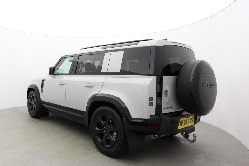 2026 (26) LAND ROVER DEFENDER 3.0 D250 X-Dynamic SE 110 5dr Auto 5814145