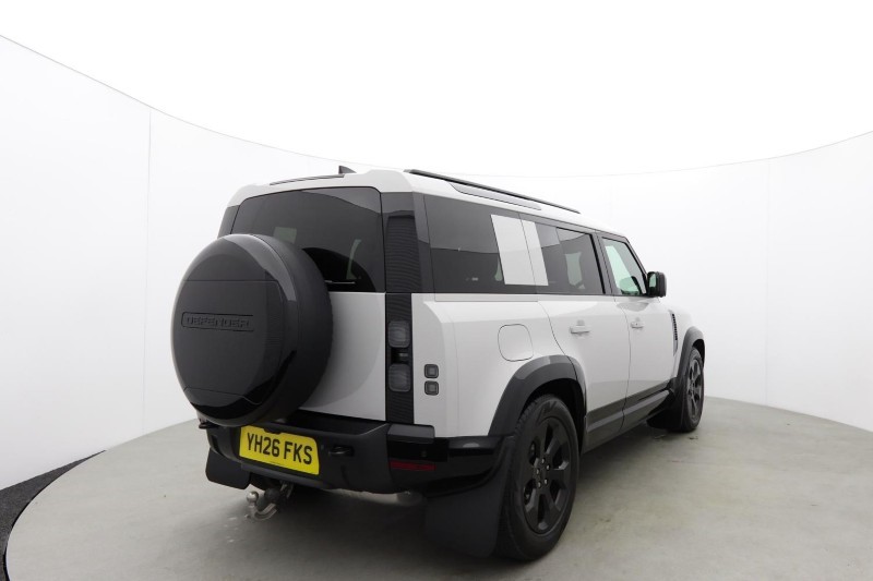 2026 (26) LAND ROVER DEFENDER 3.0 D250 X-Dynamic SE 110 5dr Auto 5814144
