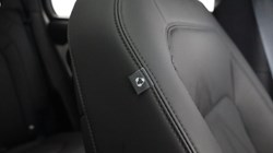 2026 (26) LAND ROVER DEFENDER 3.0 D250 X-Dynamic SE 110 5dr Auto 5814201