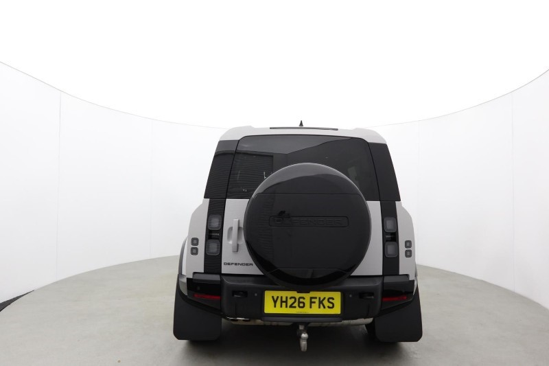 2026 (26) LAND ROVER DEFENDER 3.0 D250 X-Dynamic SE 110 5dr Auto 5814141