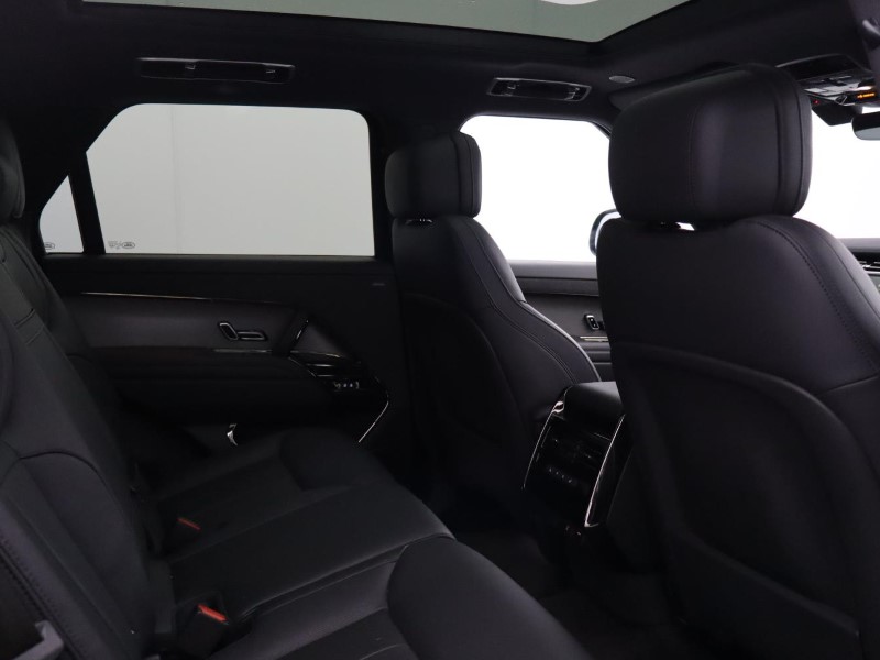 2026 (26) LAND ROVER RANGE ROVER SPORT 3.0 D250 Edition 5dr Auto 5794227