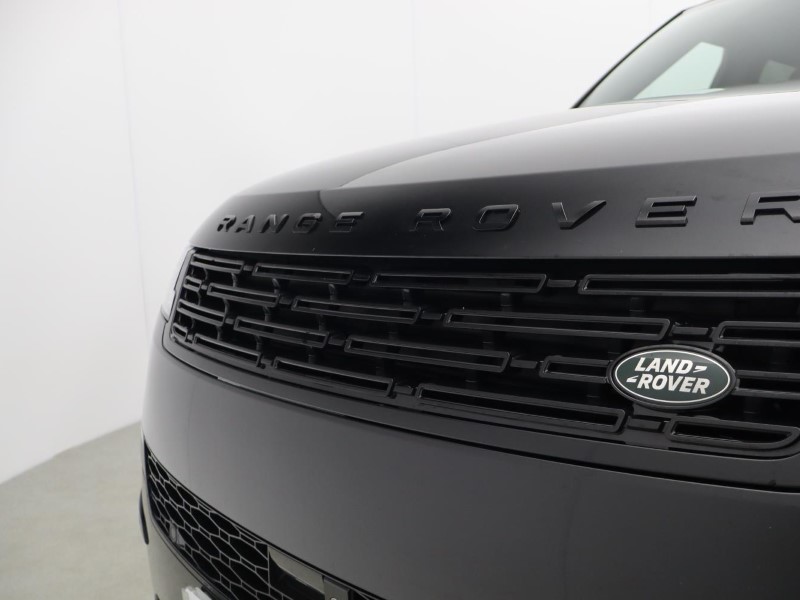 2026 (26) LAND ROVER RANGE ROVER SPORT 3.0 D250 Edition 5dr Auto 5794273