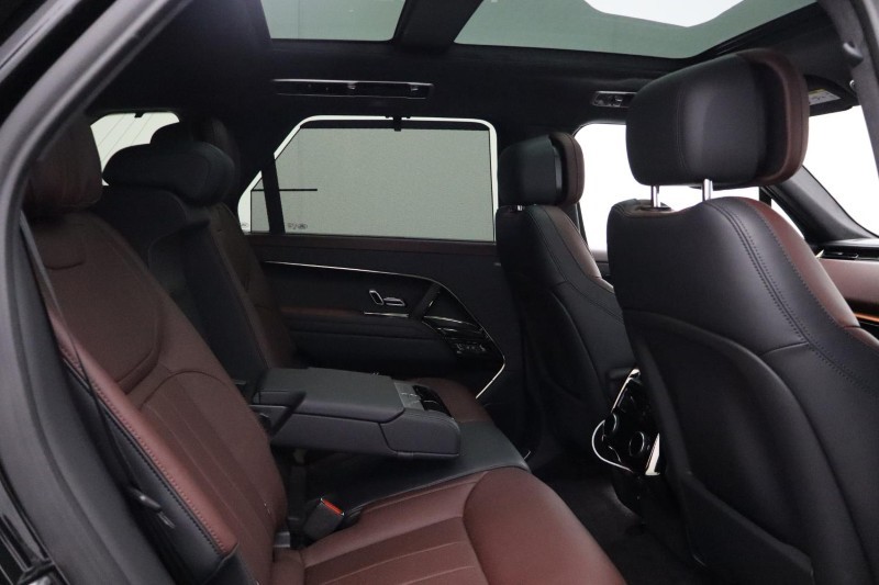 2026 (26) LAND ROVER RANGE ROVER SPORT 3.0 D300 Autobiography 5dr Auto 5645584