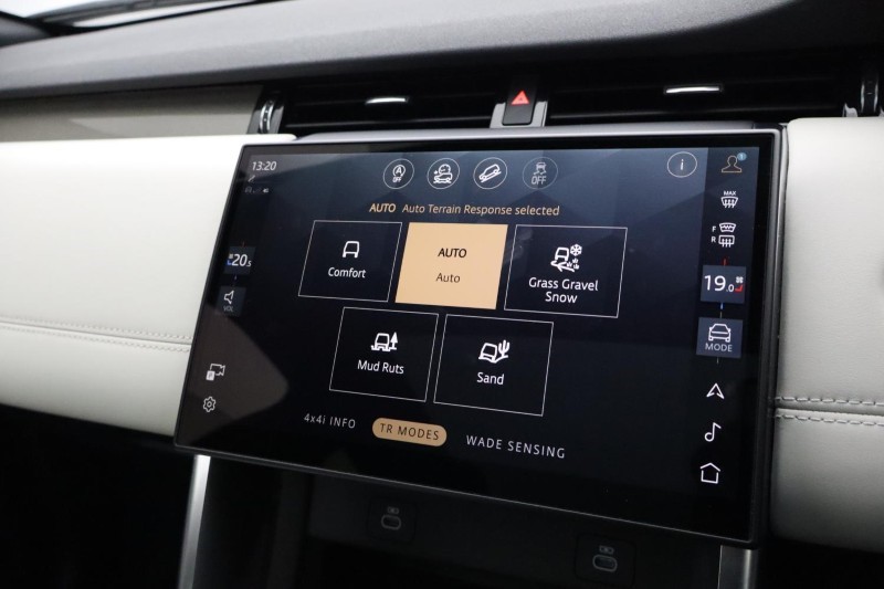 2024 (74) LAND ROVER DISCOVERY SPORT 2.0 D200 Dynamic HSE 5dr Auto [7 Seat] 5283928